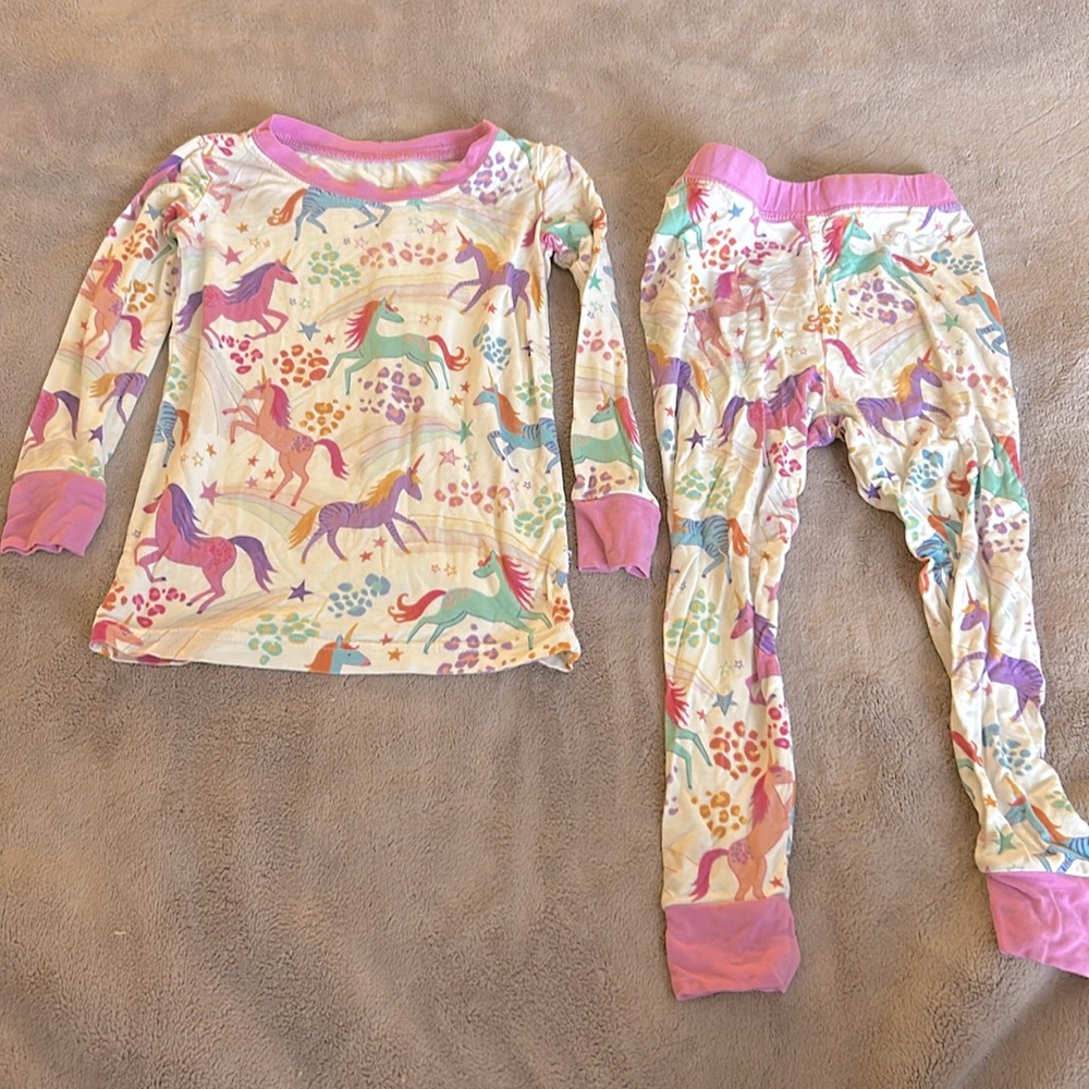 Little Sleepies 18-24 Month Pajamas
Unicorns, Rainbow Leopard